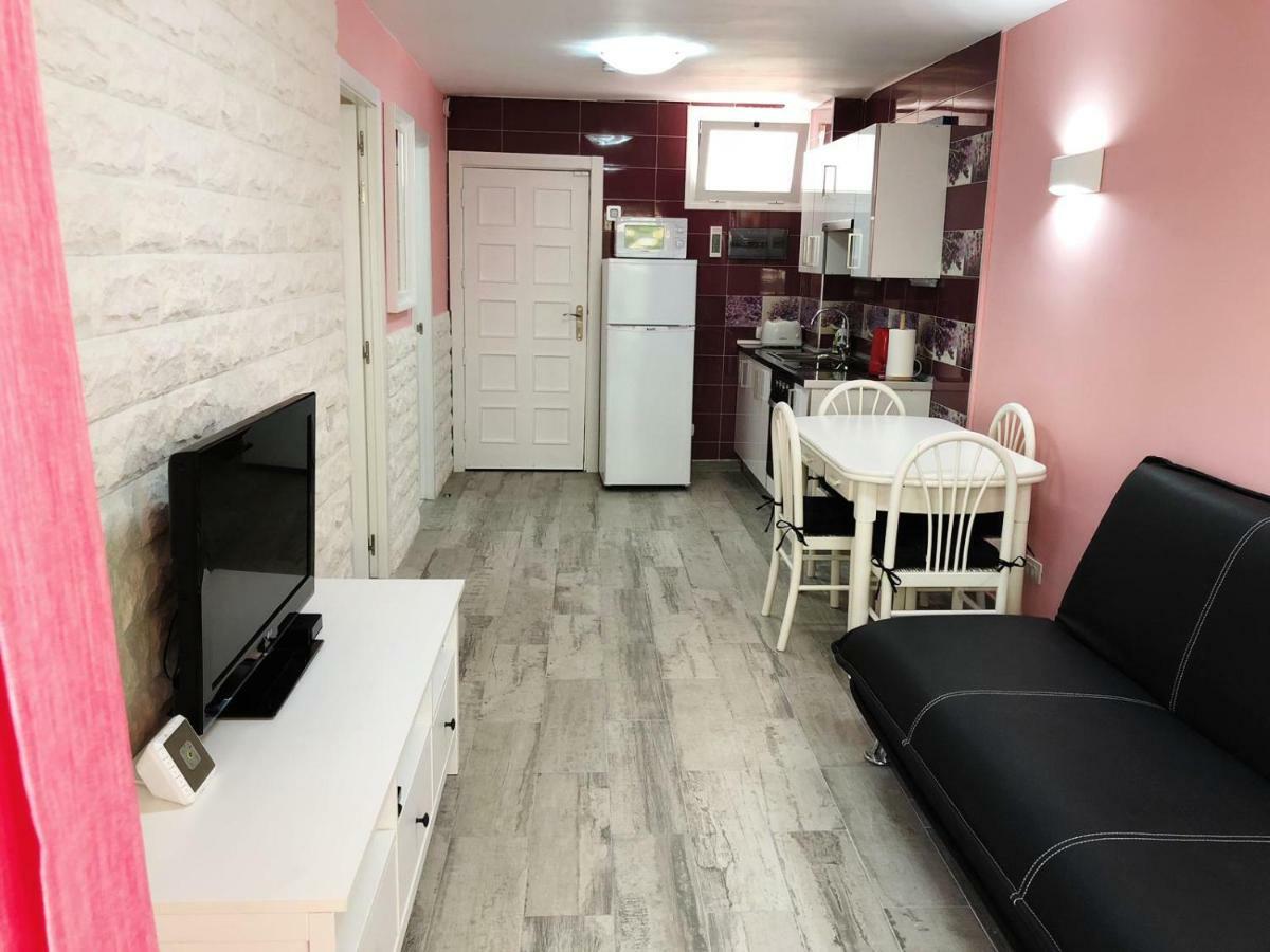 Lovely 1-Bedroom Apartment With A Big Terrace, Las Americas, Tenerife أرونا المظهر الخارجي الصورة